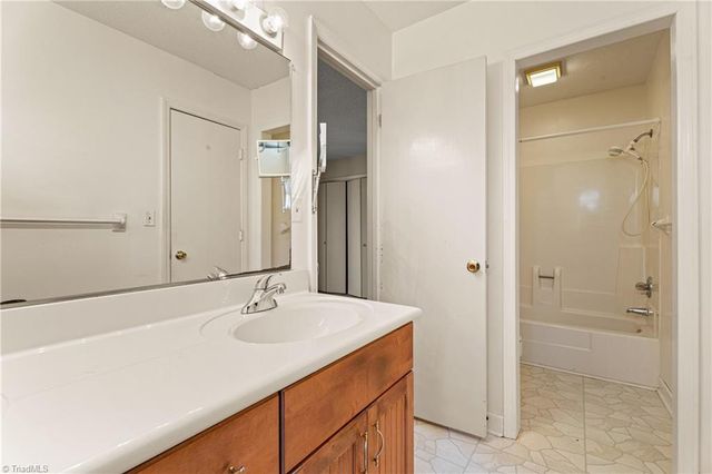 610 Carrington Place, Lewisville, NC 27023