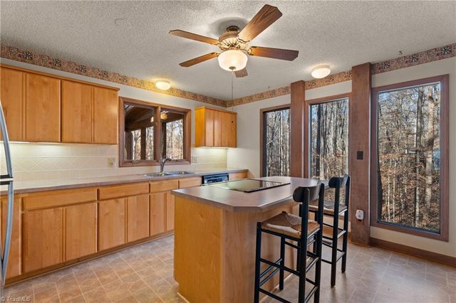 610 Carrington Place, Lewisville, NC 27023