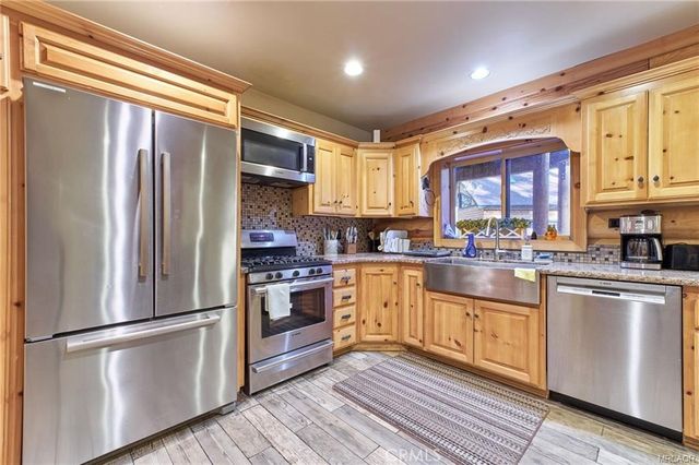 739 N Star, Big Bear Lake, CA 92315