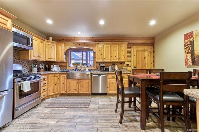 739 N Star, Big Bear Lake, CA 92315