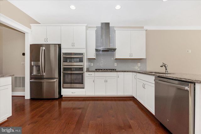 10211 TRAVILAH GROVE CIR, Rockville, MD 20850