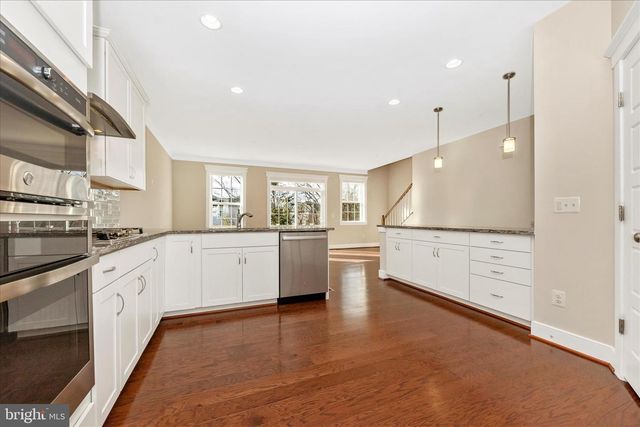 10211 TRAVILAH GROVE CIR, Rockville, MD 20850