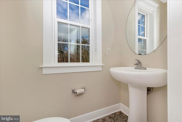 10211 TRAVILAH GROVE CIR, Rockville, MD 20850