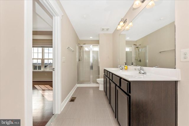 10211 TRAVILAH GROVE CIR, Rockville, MD 20850