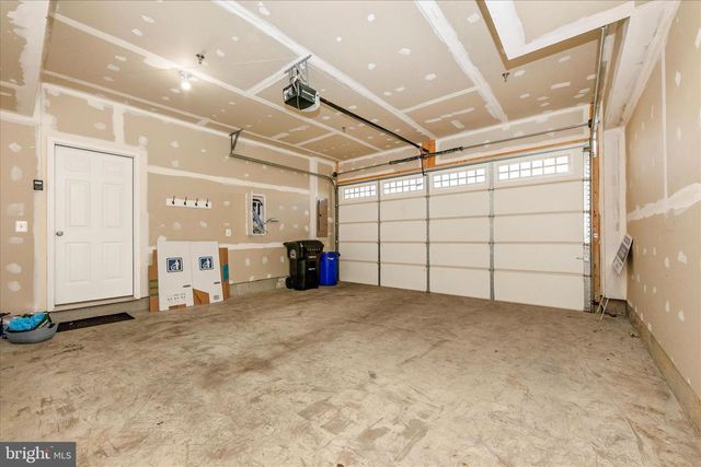 10211 TRAVILAH GROVE CIR, Rockville, MD 20850