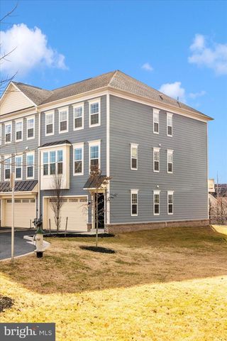 10211 TRAVILAH GROVE CIR, Rockville, MD 20850