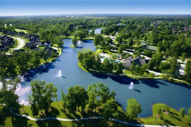 14411 Chartley Falls Drive, Houston, TX 77044