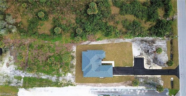 2872 64th AVE NE, Naples, FL 34120