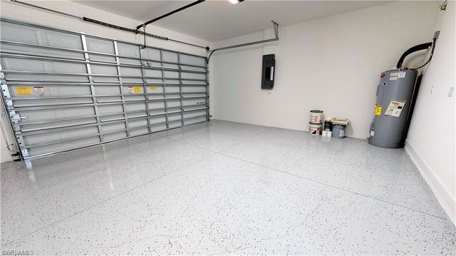 2872 64th AVE NE, Naples, FL 34120