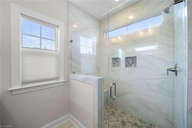 1720 Eastover Drive, Kernersville, NC 27284