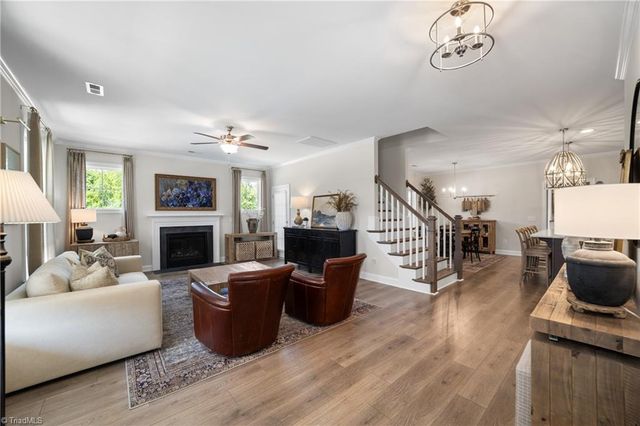 1720 Eastover Drive, Kernersville, NC 27284