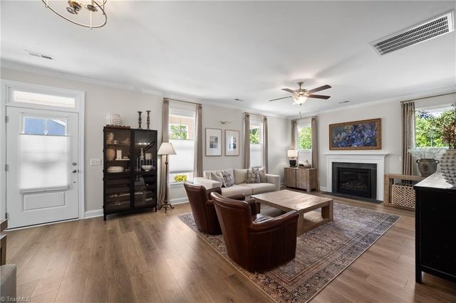 1720 Eastover Drive, Kernersville, NC 27284