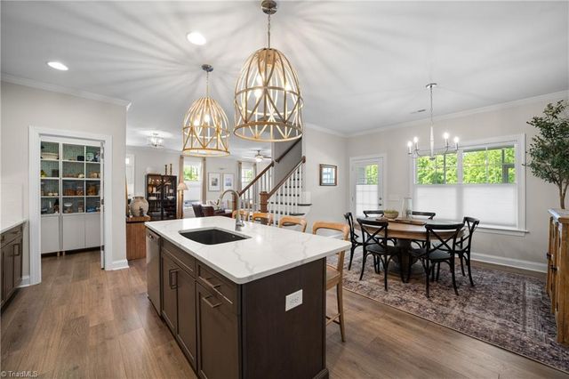 1720 Eastover Drive, Kernersville, NC 27284