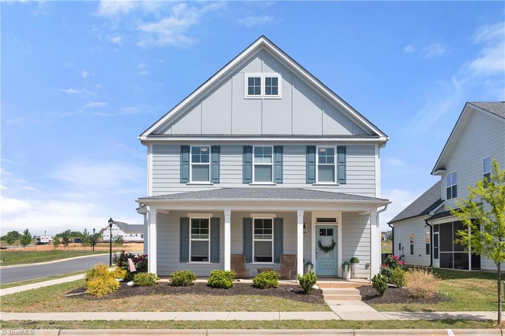 1720 Eastover Drive, Kernersville, NC 27284