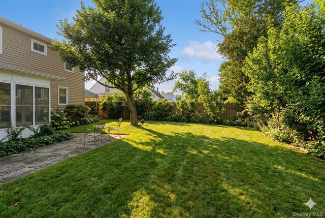 175 Van Buren Street, West Babylon, NY 11704