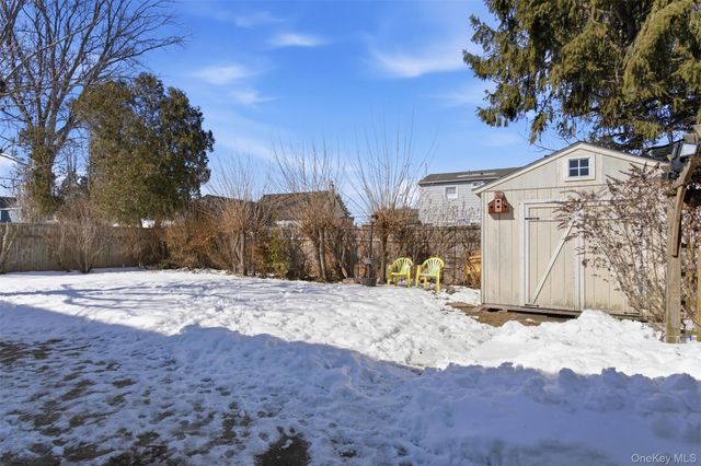 175 Van Buren Street, West Babylon, NY 11704