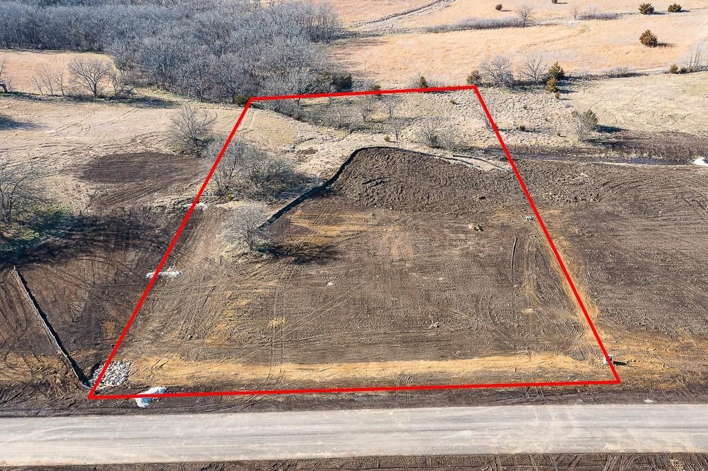 Lot 7 235th Street, Tonganoxie, KS 66086