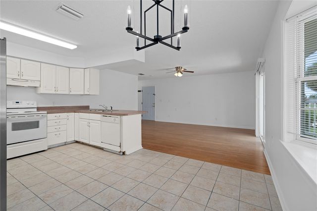 8134 PAPAYA STREET, Port Richey, FL 34668