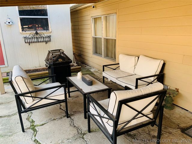 130 S Highland, Stringtown, OK 74569