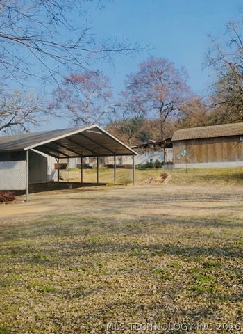 130 S Highland, Stringtown, OK 74569