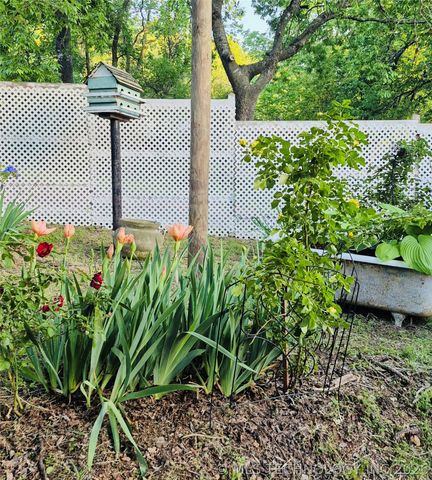 130 S Highland, Stringtown, OK 74569