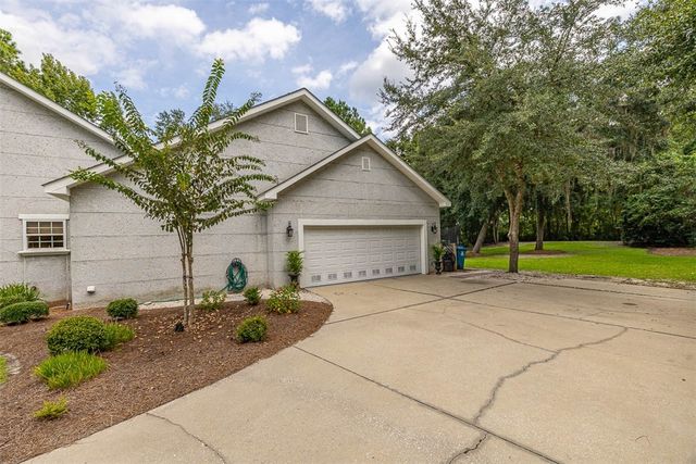 162 Drakes Landing, Brunswick, GA 31523