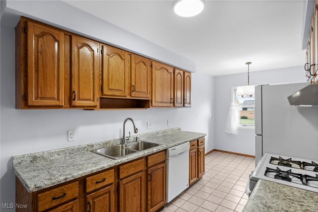 7180 Marko Lane, Parma, OH 44134