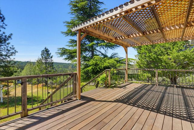 13551 Brannon Ct, Nevada City, CA 95959