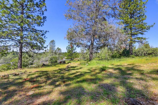 13551 Brannon Ct, Nevada City, CA 95959