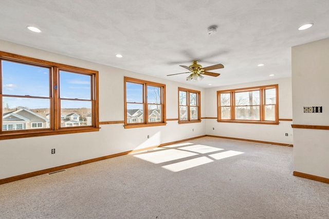 72 Cambridge Road 2, Woburn, MA 01801
