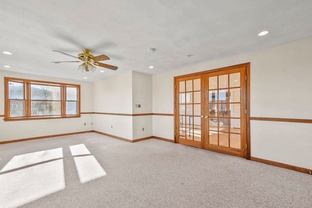 72 Cambridge Road 2, Woburn, MA 01801