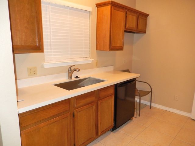 5550 Spring Valley Road C16, Dallas, TX 75254