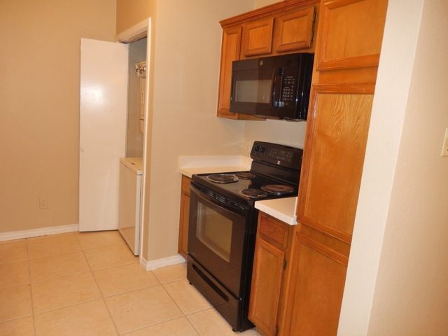 5550 Spring Valley Road C16, Dallas, TX 75254