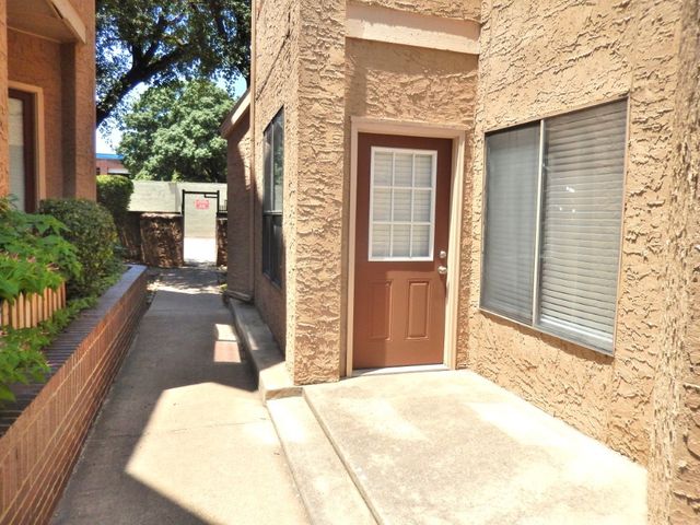 5550 Spring Valley Road C16, Dallas, TX 75254