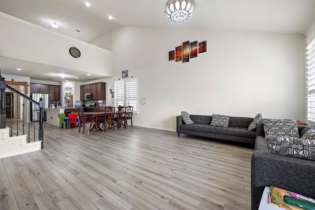 9807 Quercia DR, Austin, TX 78717