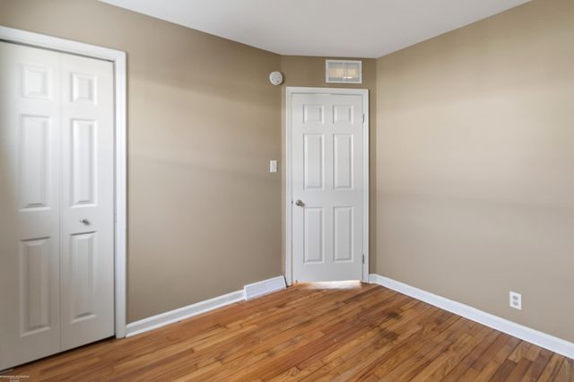 23361 Hazelwood Avenue, Hazel Park, MI 48030