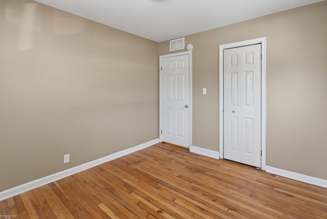 23361 Hazelwood Avenue, Hazel Park, MI 48030