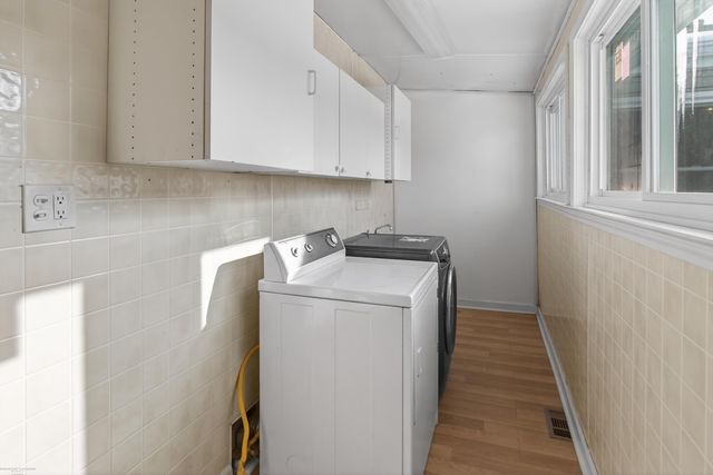 23361 Hazelwood Avenue, Hazel Park, MI 48030