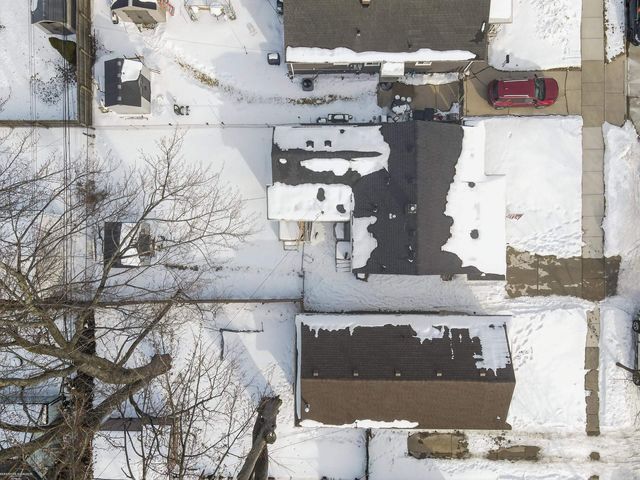 23361 Hazelwood Avenue, Hazel Park, MI 48030