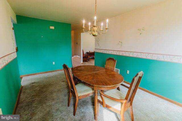 920 CHESTNUT ST, Royersford, PA 19468