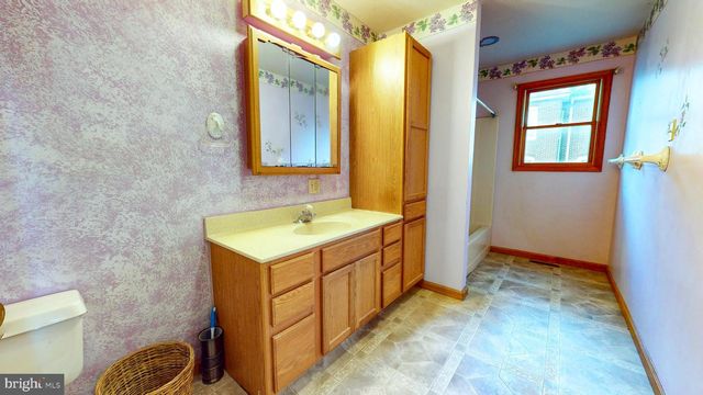 920 CHESTNUT ST, Royersford, PA 19468