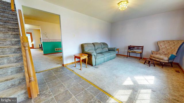 920 CHESTNUT ST, Royersford, PA 19468