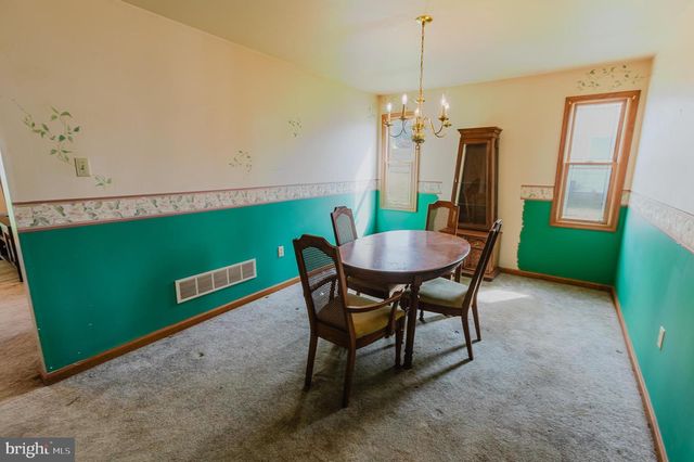 920 CHESTNUT ST, Royersford, PA 19468
