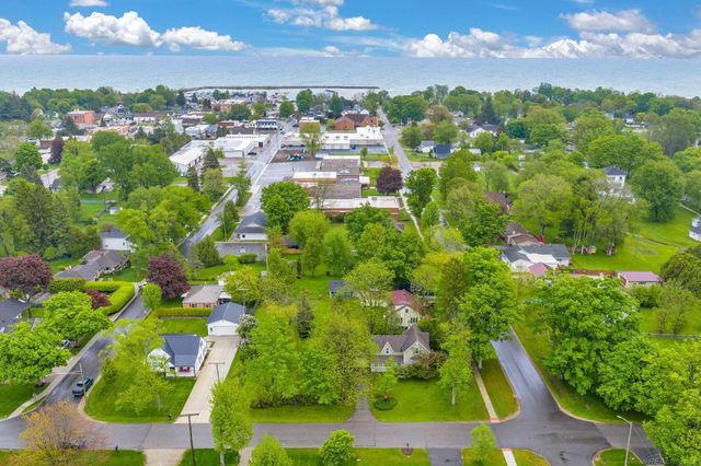 7153 Lake Street, Lexington, MI 48450