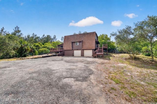 1410 N Carpenter Road, Titusville, FL 32796