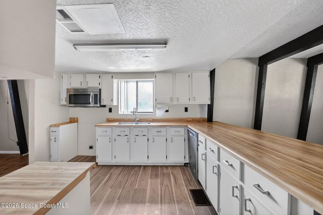 1410 N Carpenter Road, Titusville, FL 32796