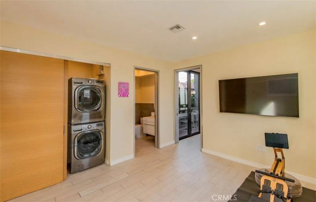 708 Hampton Drive, Venice, CA 90291