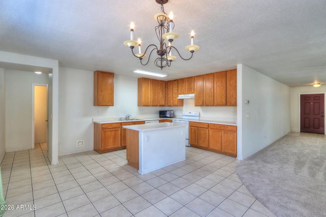 1014 S MOSLEY Drive, Chandler, AZ 85286