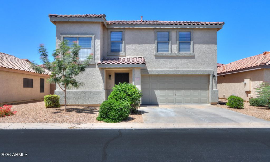 1014 S MOSLEY Drive, Chandler, AZ 85286
