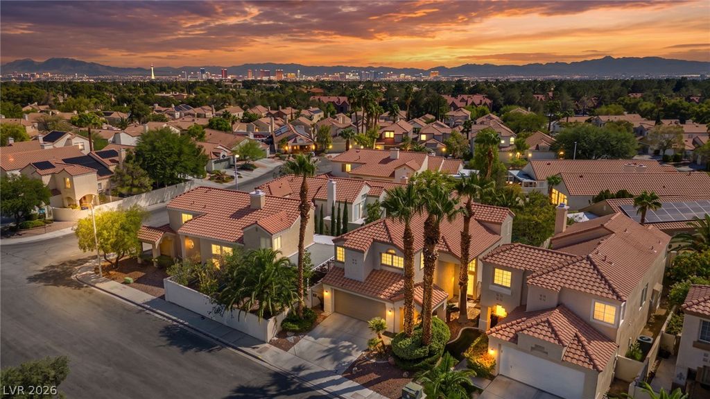 1828 Derbyshire Drive, Las Vegas, NV 89117 — exterior